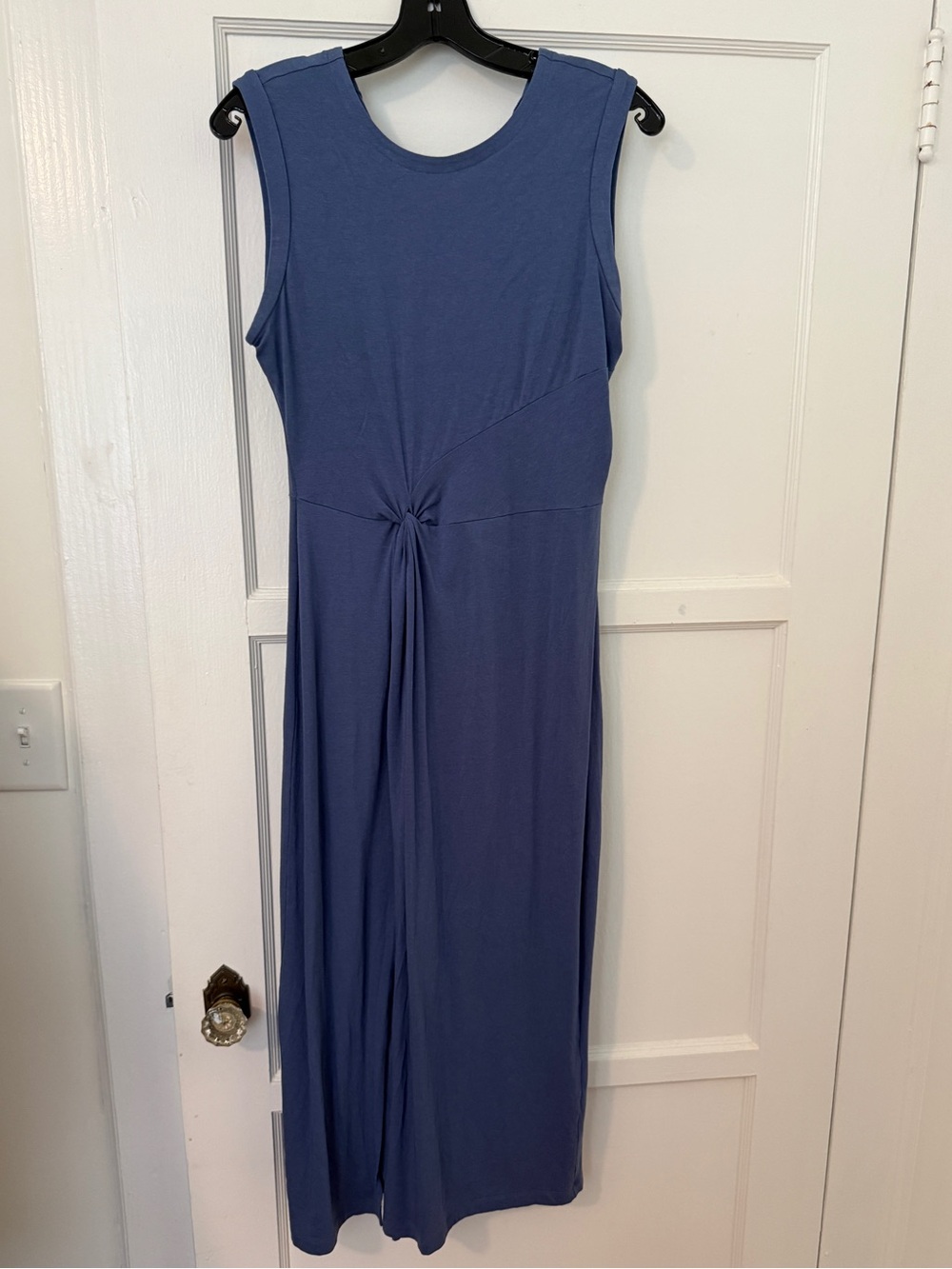 Grey State Dusty Blue Sleeveless Midi Dress | Size M